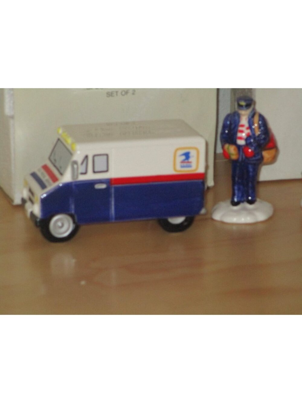 Christmas Dept. 56 Snow Village Special Delivery Mail Set Of 2 #5197-7 Vintage